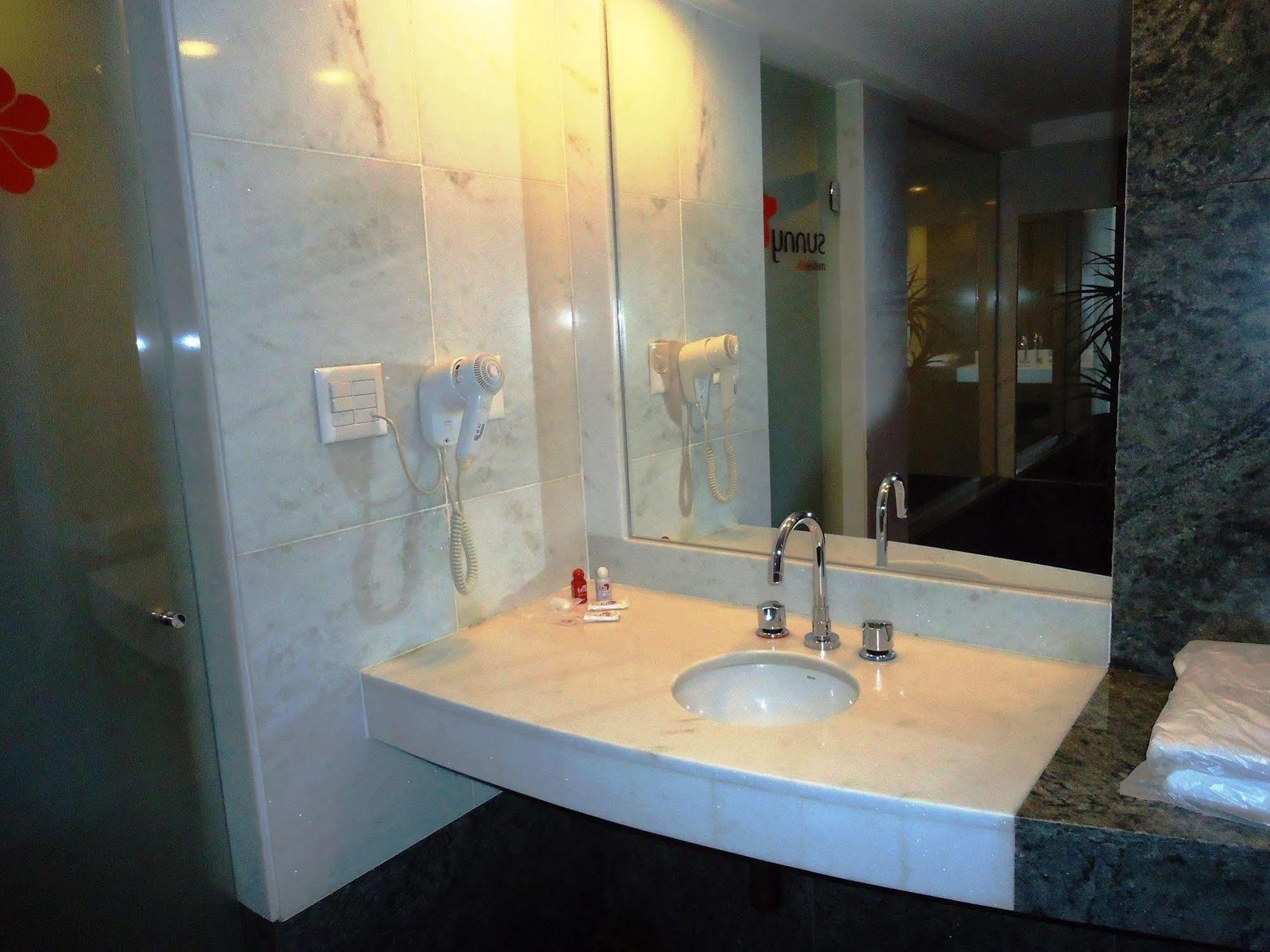 Motel Sunny (Adults Only) Belo Horizonte Buitenkant foto
