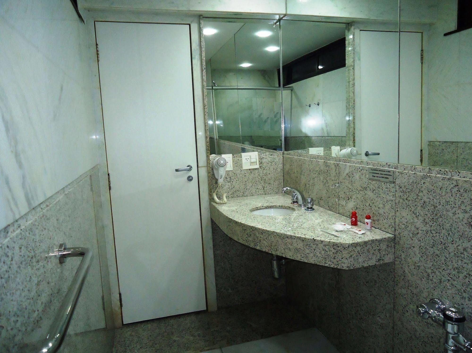 Motel Sunny (Adults Only) Belo Horizonte Buitenkant foto
