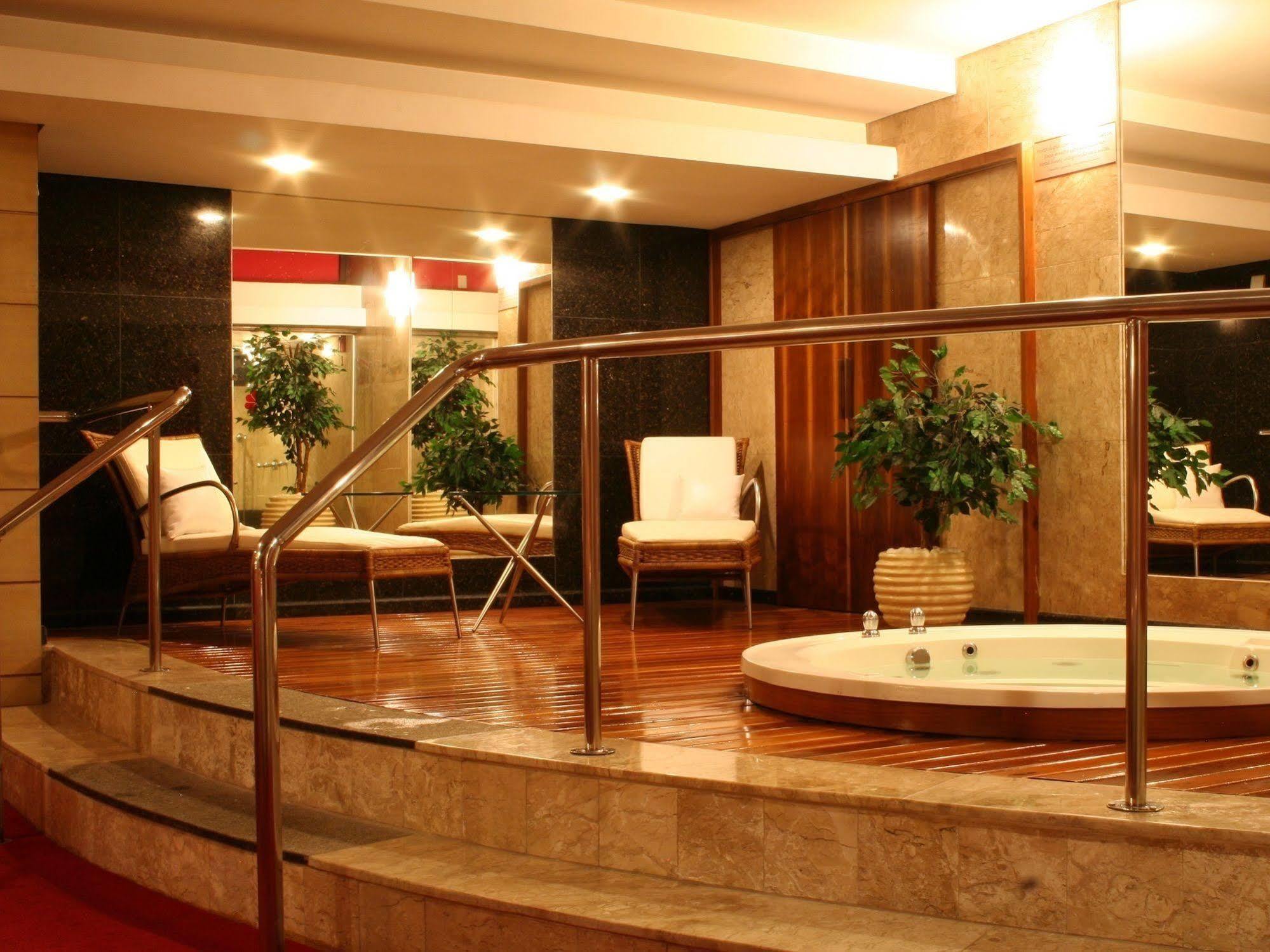 Motel Sunny (Adults Only) Belo Horizonte Buitenkant foto